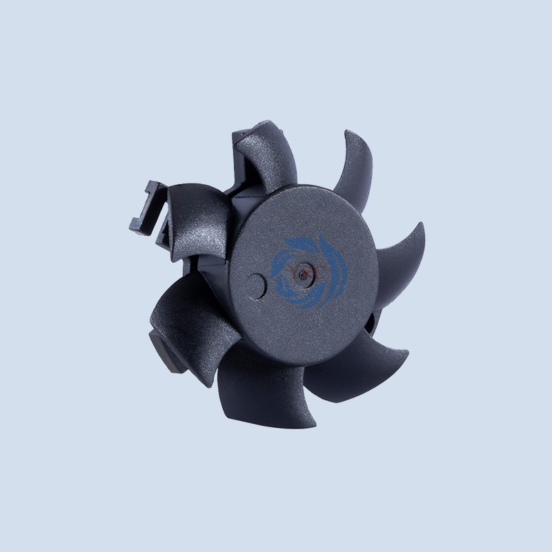 在不同尺寸和轉(zhuǎn)速下，橫流風(fēng)扇的散熱效果有何差異？